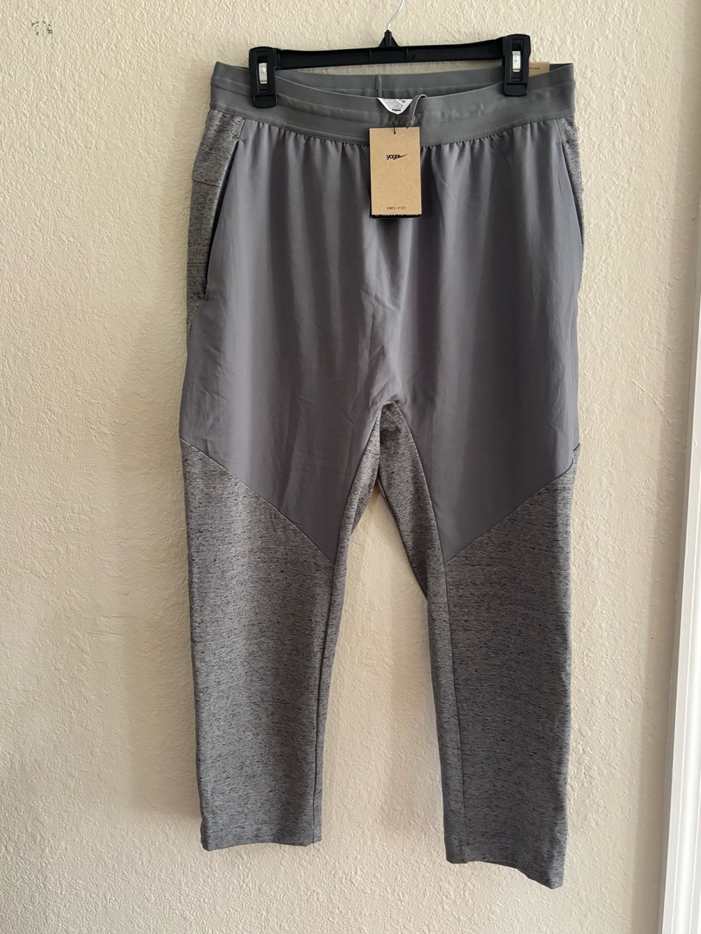 NWT Nike Yoga Men's Gray Athletic Jogger Pants- Medium